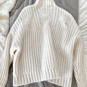 AERIE White Knit Sweater